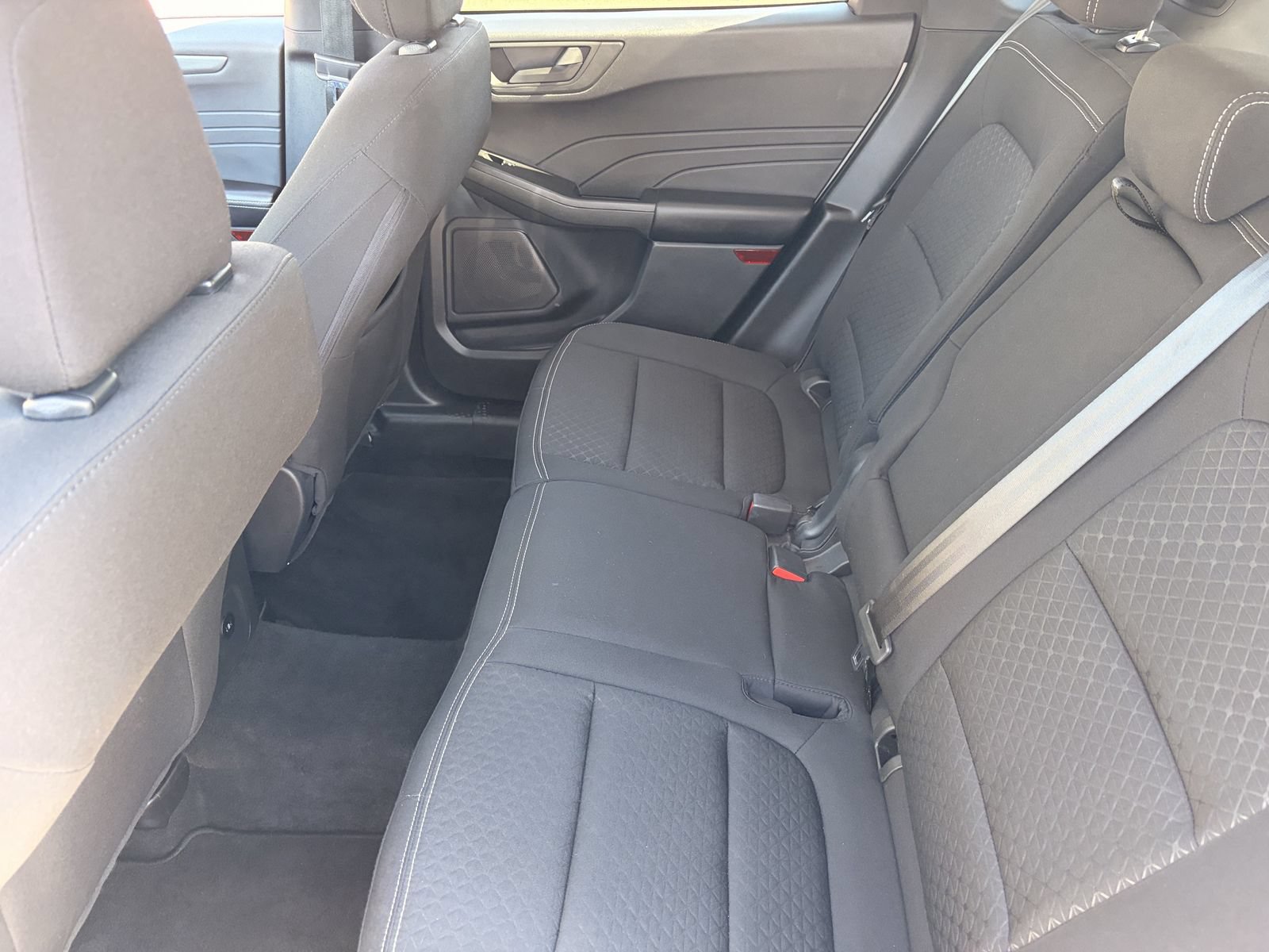Certified 2025 Ford Escape Active AWD/4WD image 19