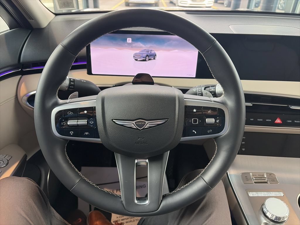 Certified 2026 Genesis GV70 2.5T Select AWD/4WD image 5