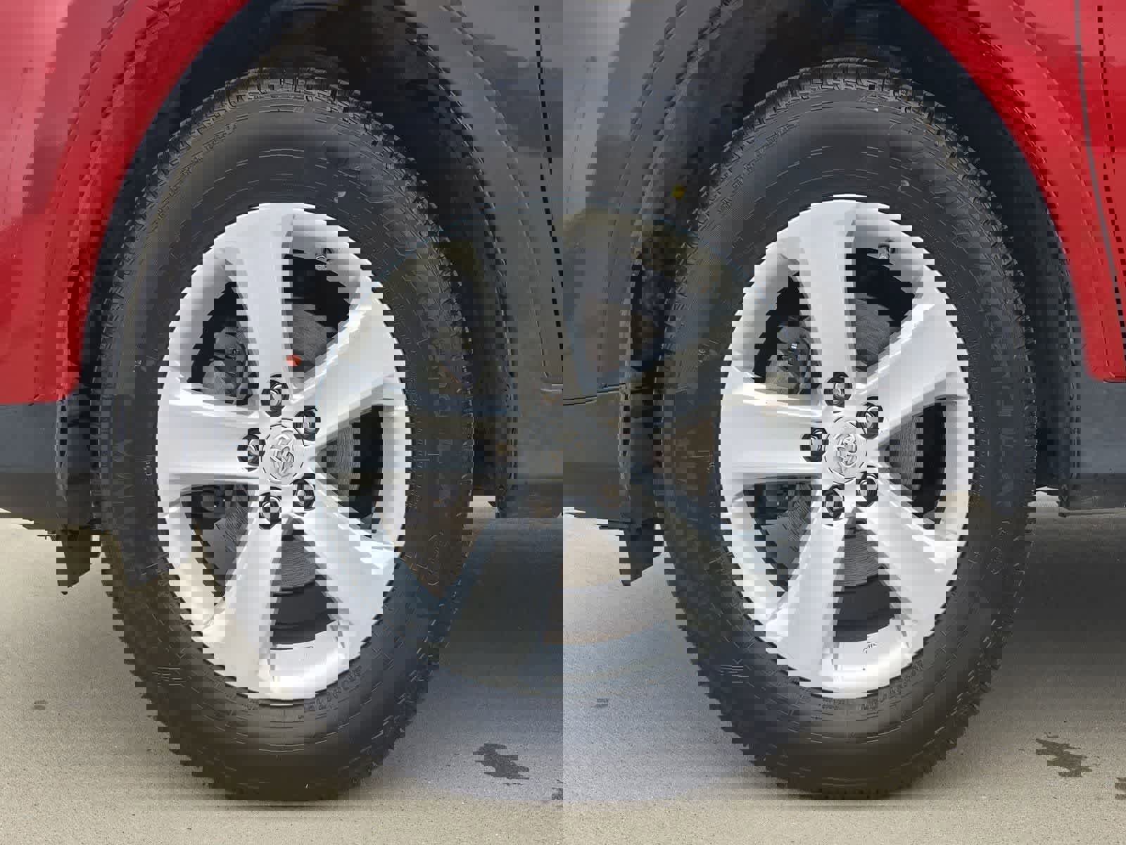 Used 2014 Toyota RAV4 XLE FWD image 13