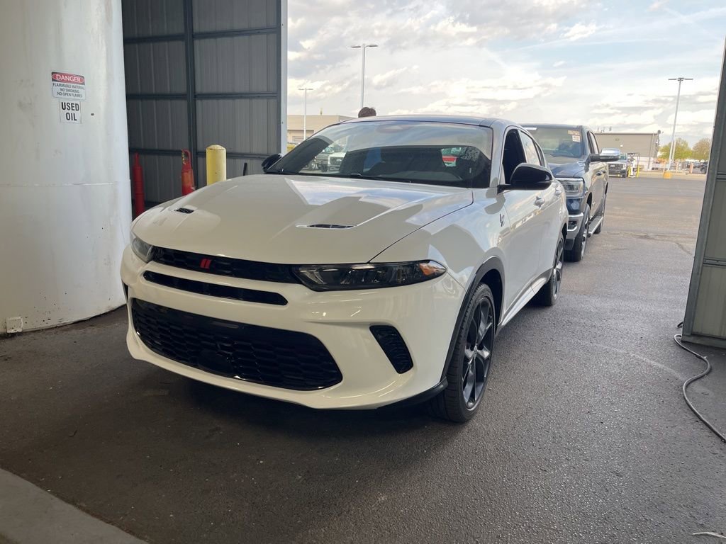 Used 2024 Dodge Hornet R/T Plus image 1