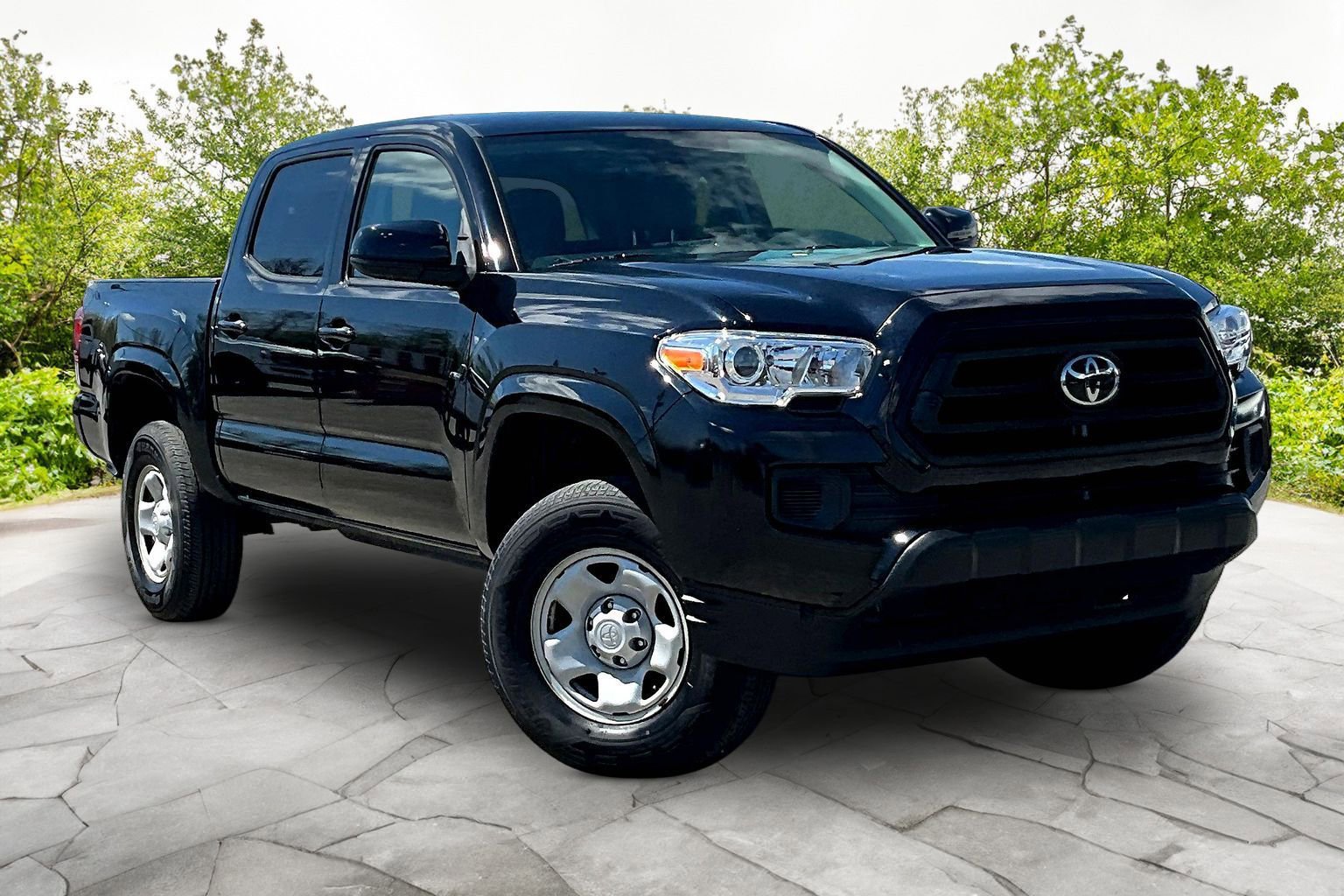 Used 2021 Toyota Tacoma SR image 1