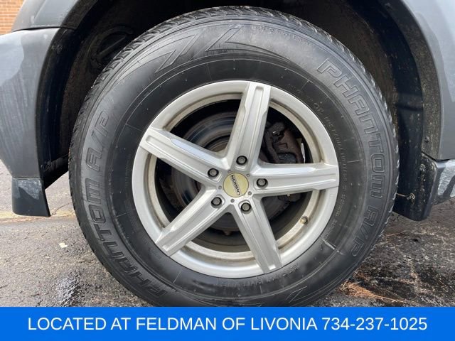 Used 2008 Dodge Nitro SXT image 9