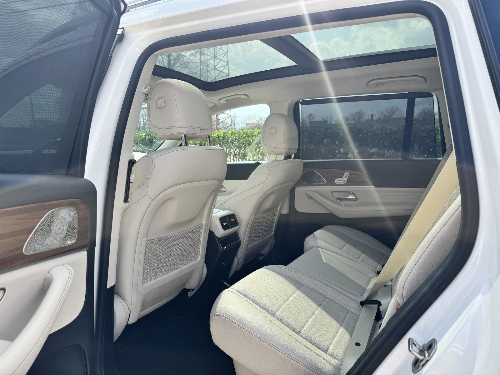 Used 2021 Mercedes-Benz GLS 450 4MATIC image 15