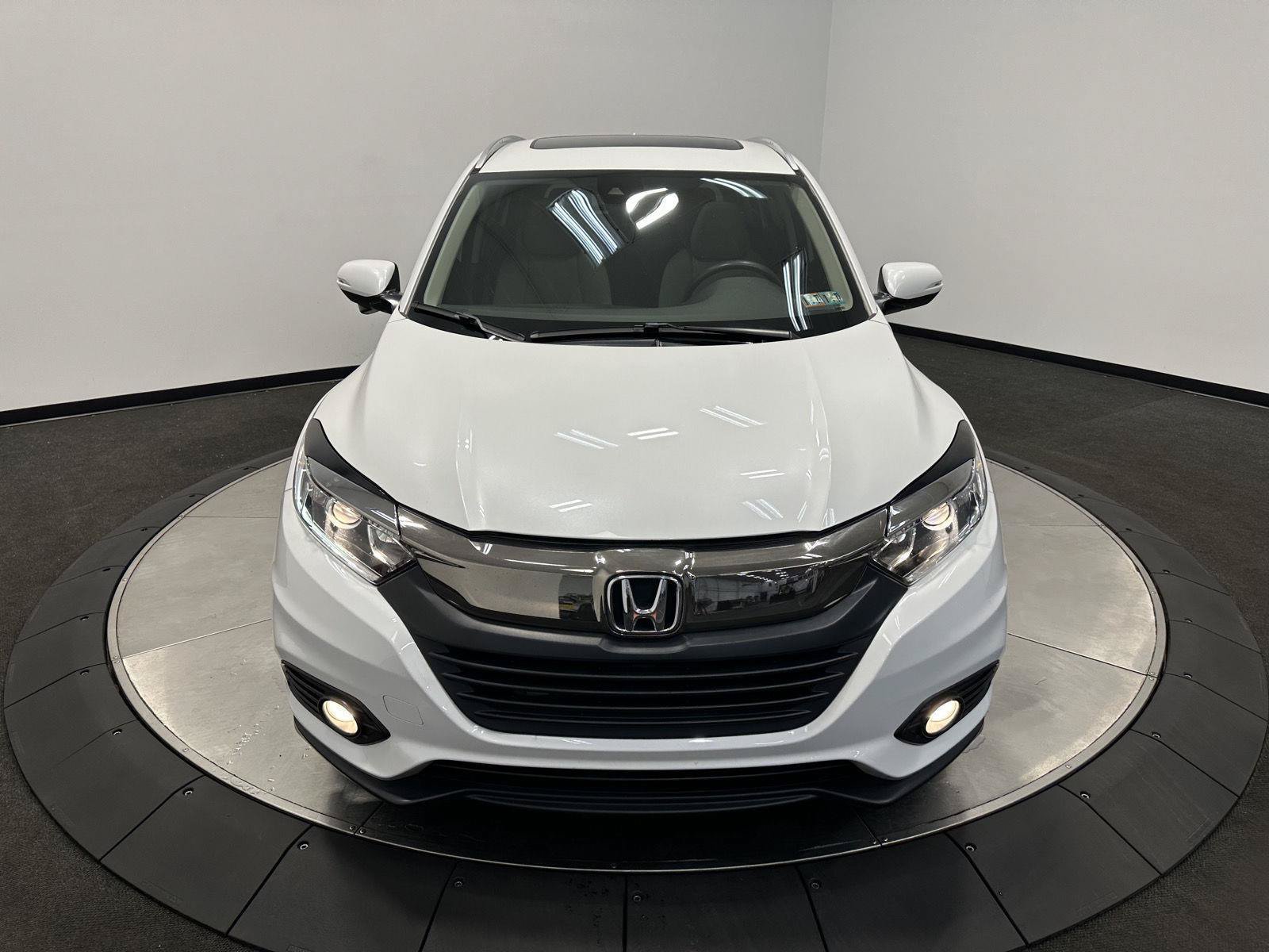 Used 2021 Honda HR-V EX image 3