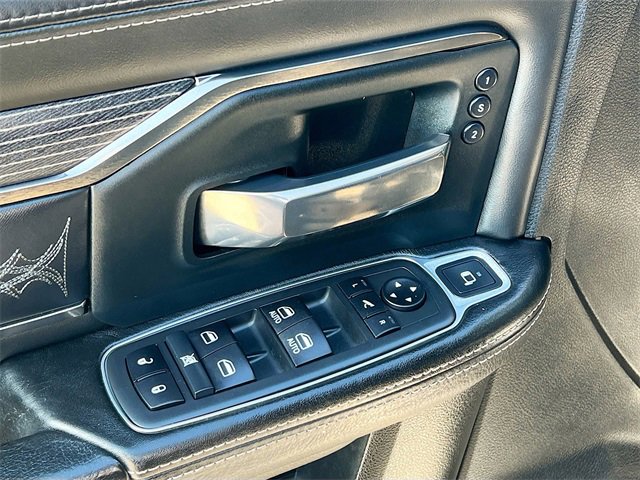 Used 2020 RAM 3500 Limited image 11