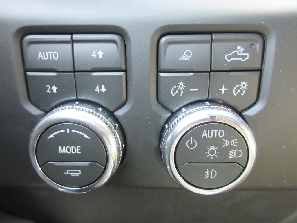 New 2026 GMC Sierra 1500 AT4X image 18