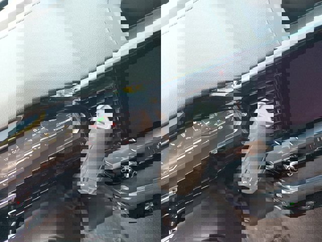 Used 2024 GMC Sierra 1500 SLT image 22