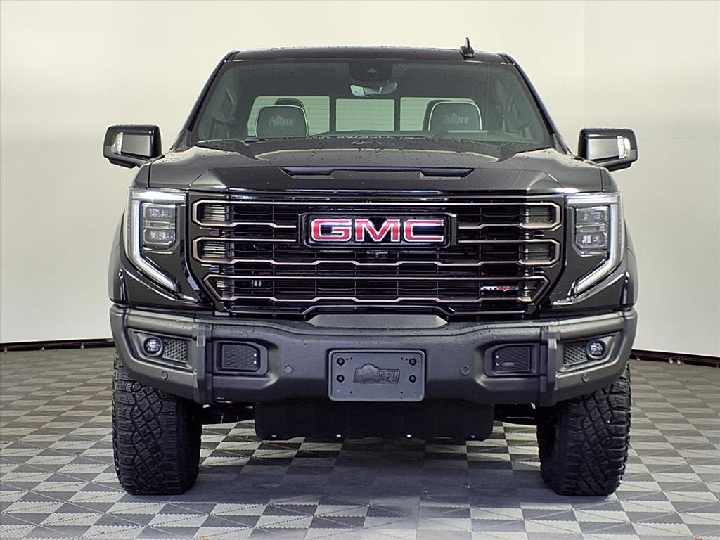 Used 2025 GMC Sierra 1500 AT4X w/ AT4X AEV Edition image 2