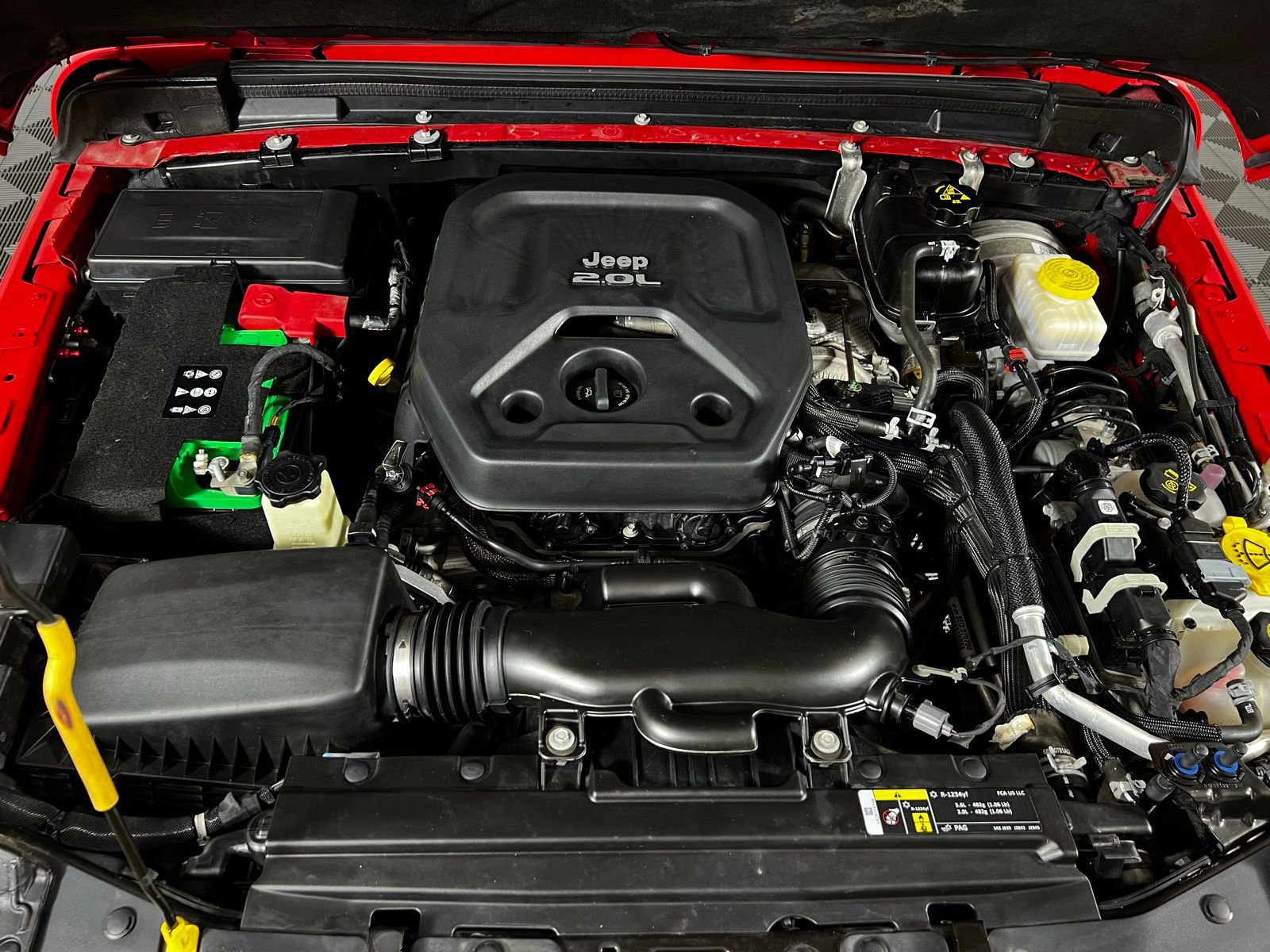 Used 2020 Jeep Wrangler Unlimited Sahara image 9