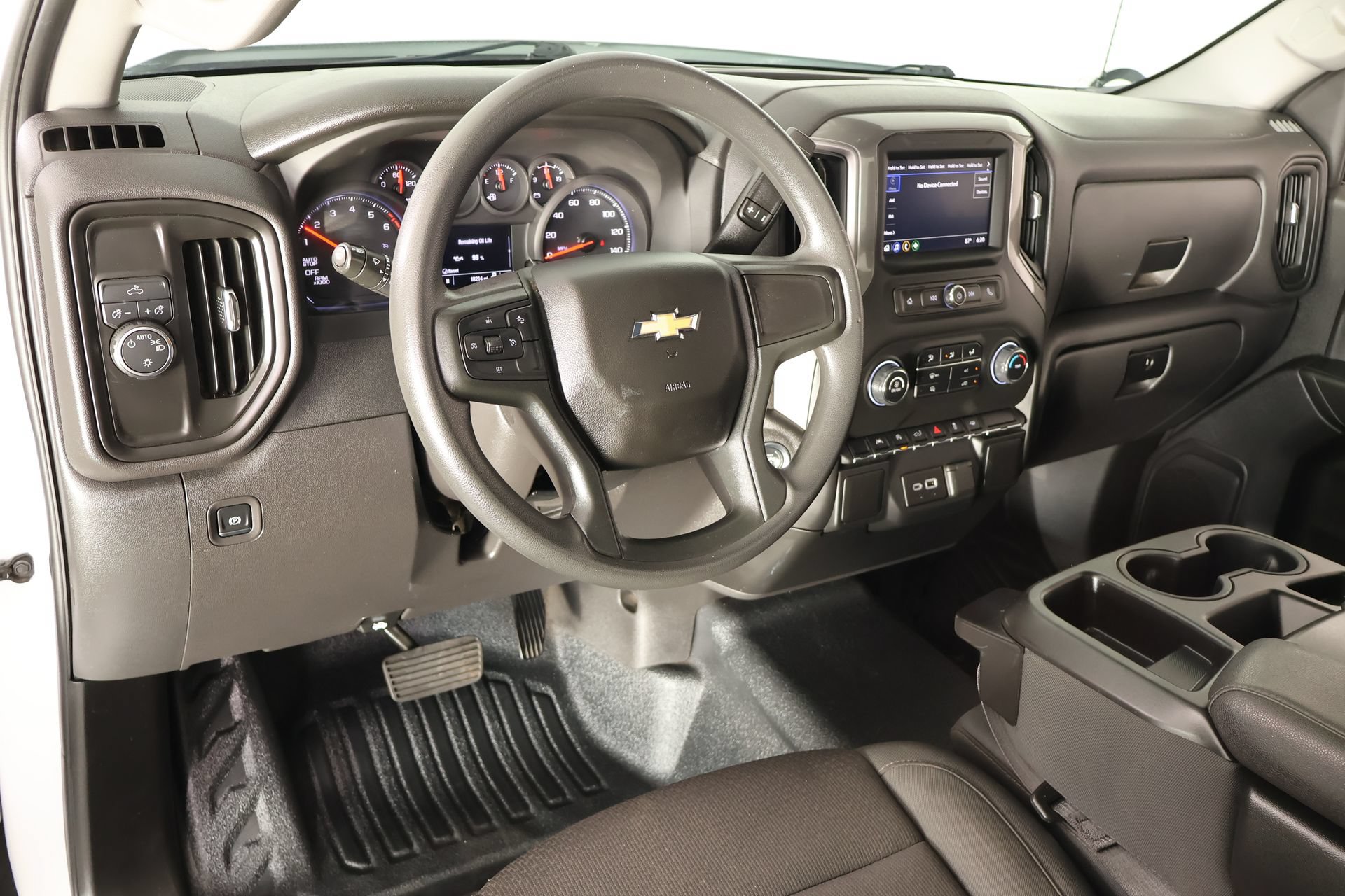 Used 2025 Chevrolet Silverado 1500 W/T RWD image 2