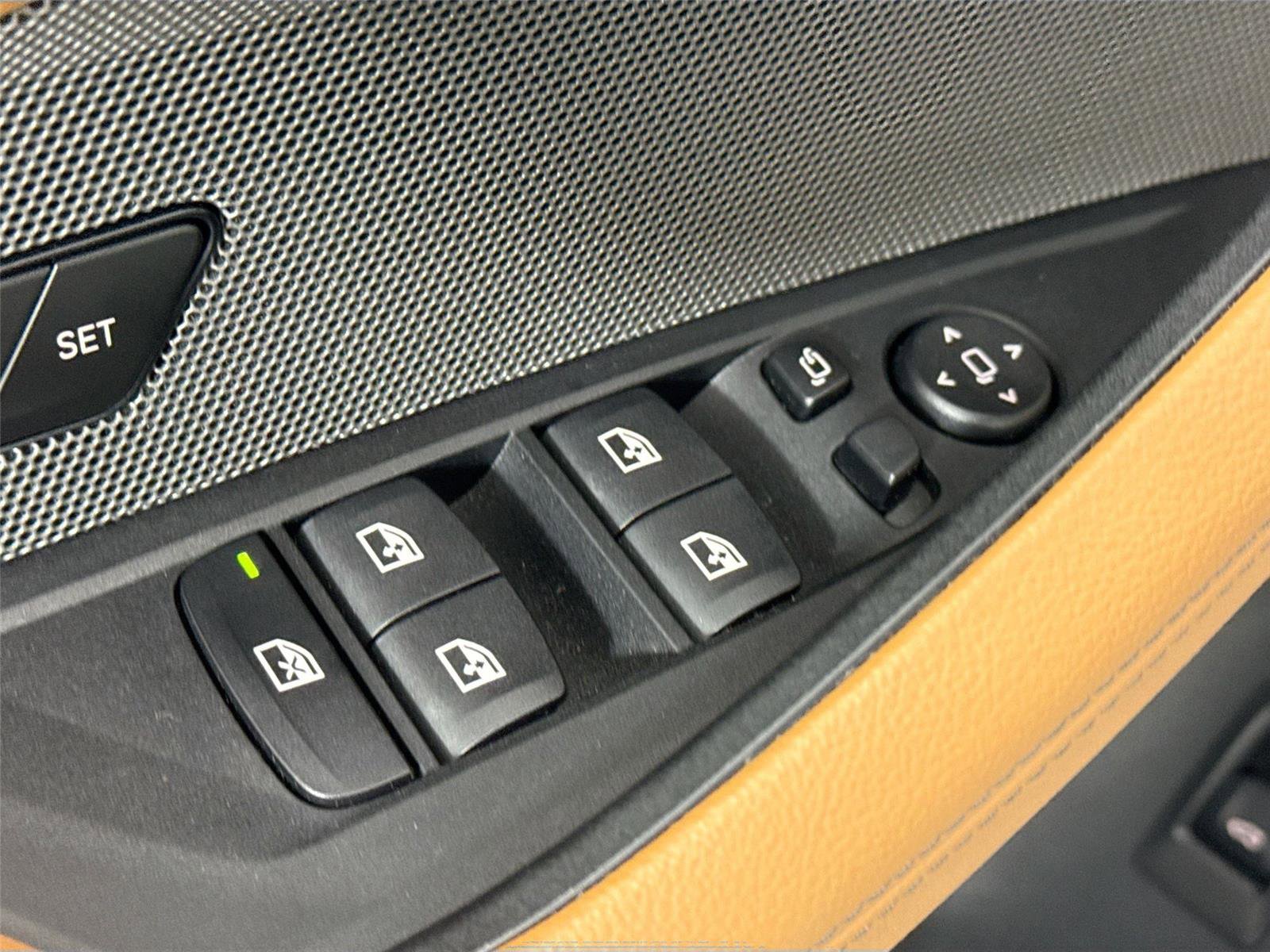 Used 2025 BMW i4 eDrive40 w/ Premium Package image 31