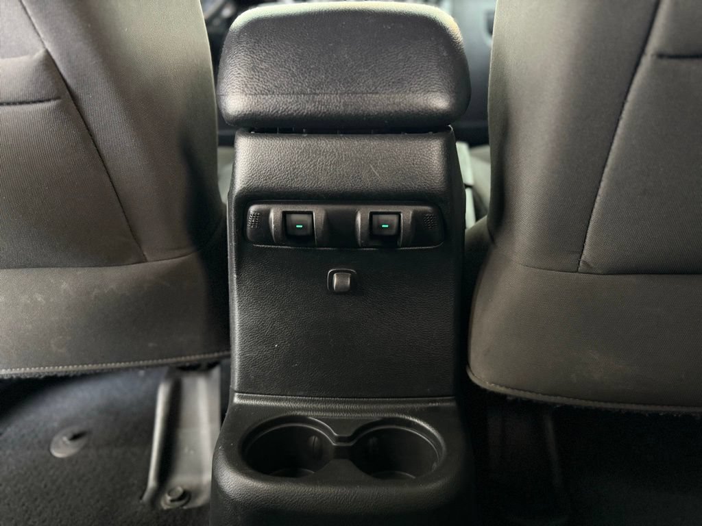 Used 2018 Jeep Wrangler Unlimited Sport S AWD/4WD image 39