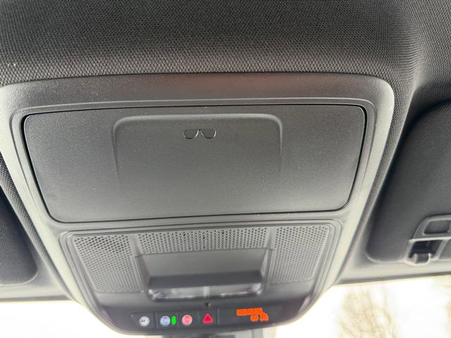 New 2026 Chevrolet Equinox LT w/ Convenience Package II image 38