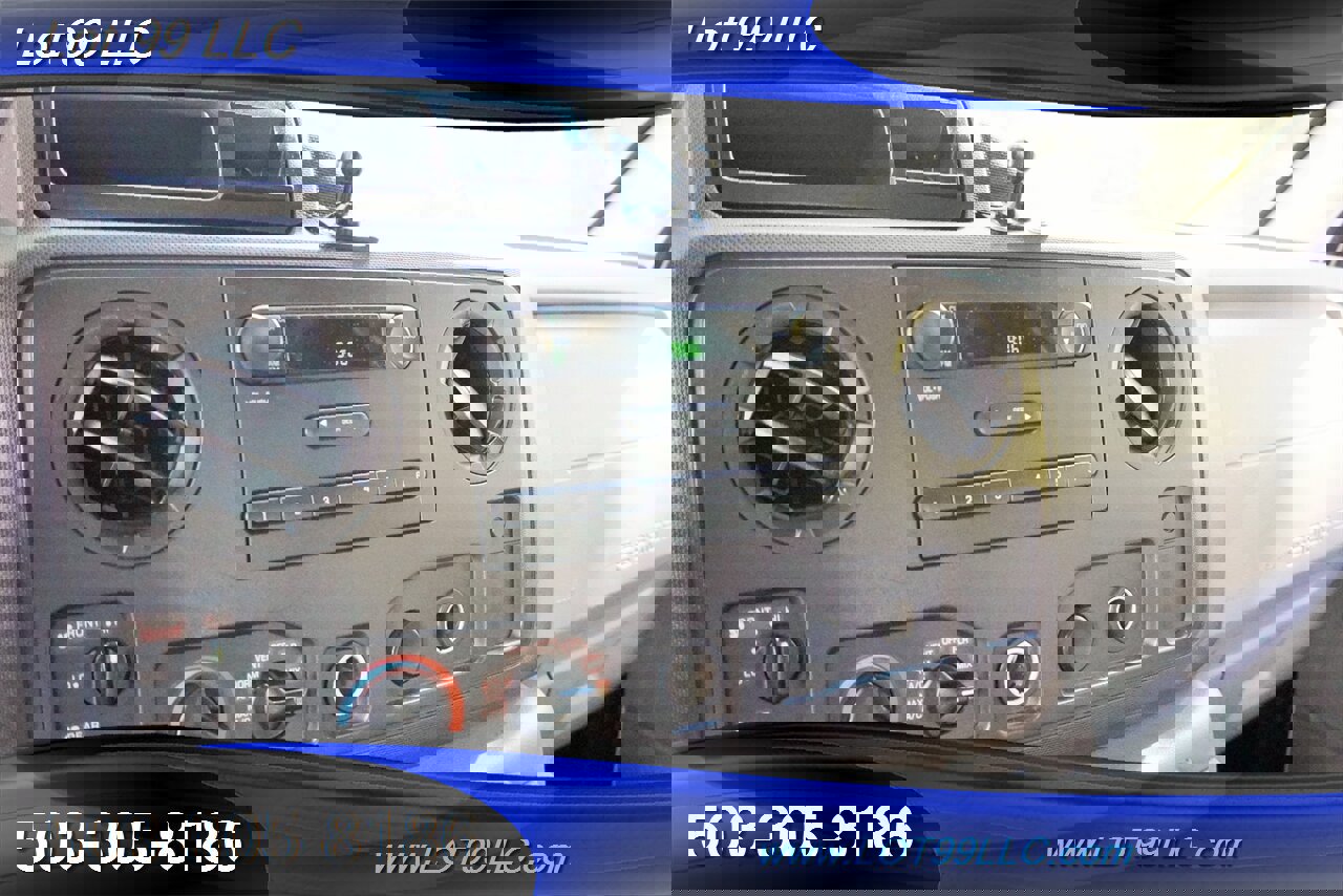 Used 2009 Ford E-350 and Econoline 350 Extended Super Duty image 20