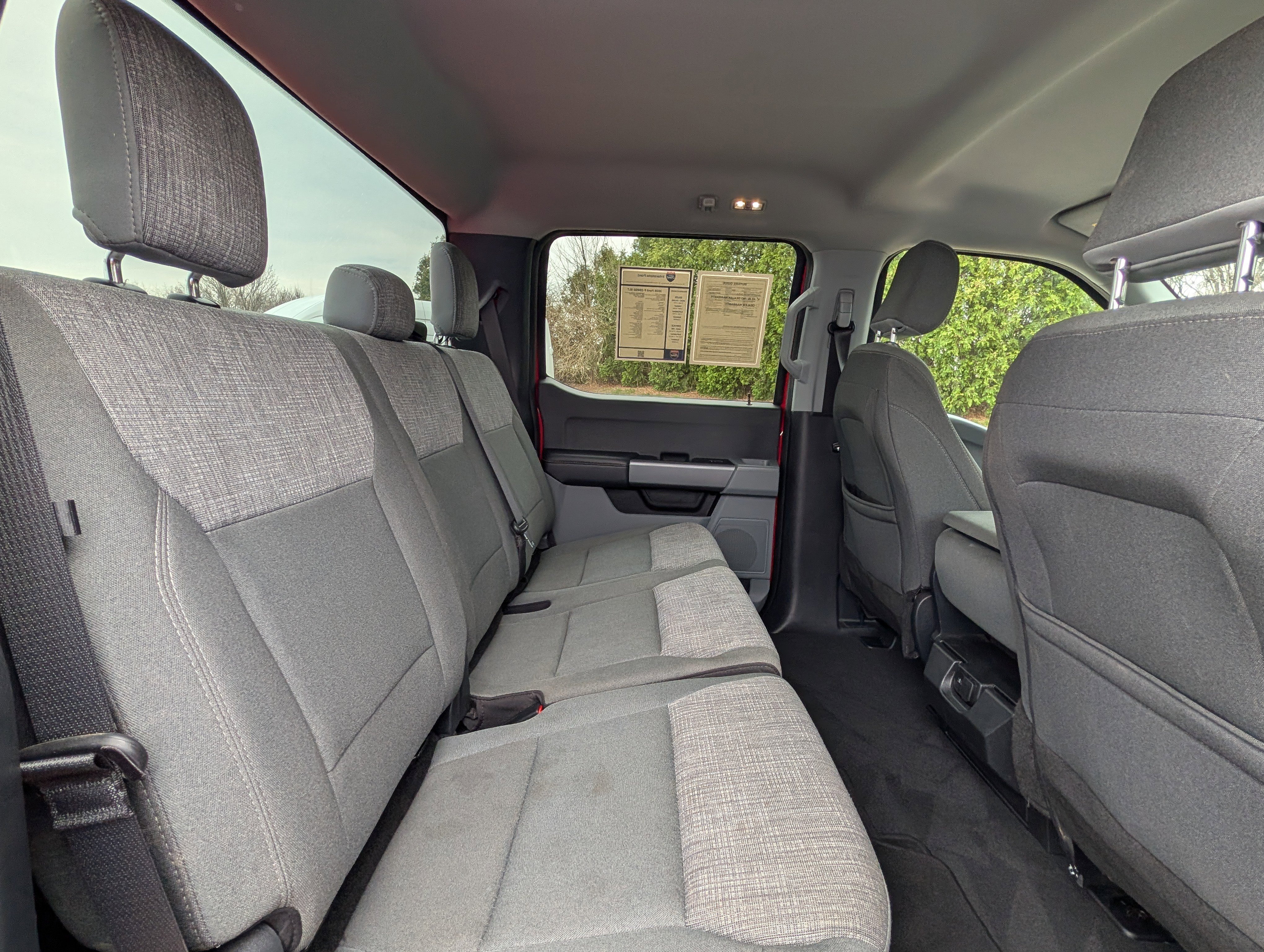 Used 2025 Ford F250 XLT image 28