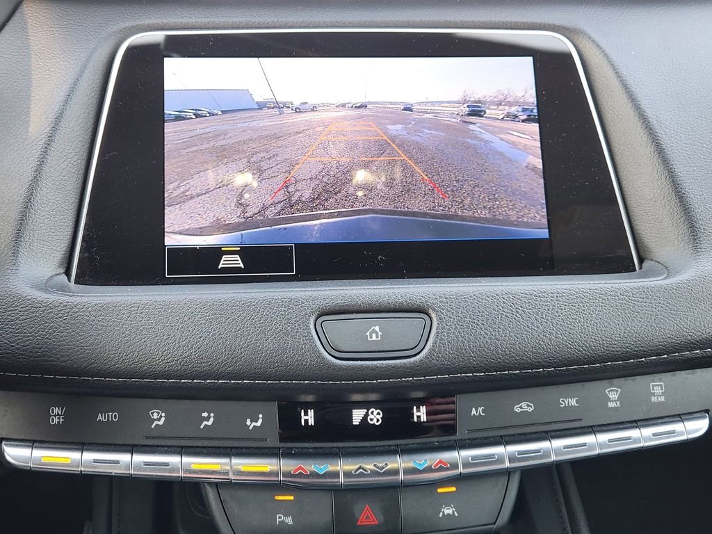 Used 2023 Cadillac XT4 Premium Luxury AWD/4WD image 18