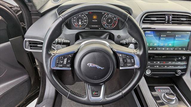 Used 2020 Jaguar F-PACE S image 14