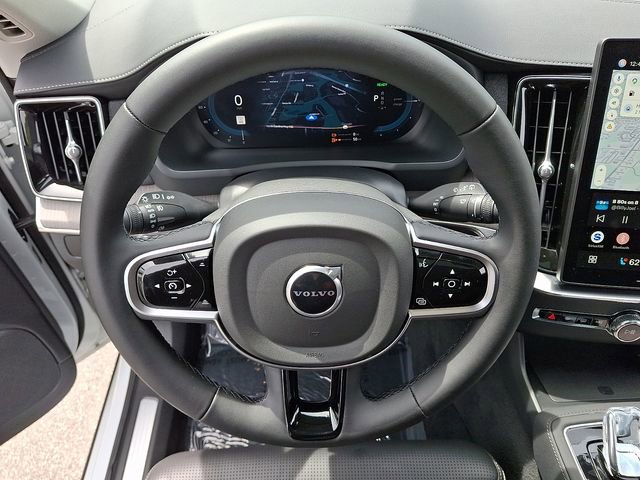 Used 2025 Volvo XC90 T8 Ultra w/ Protection Package Premier image 20