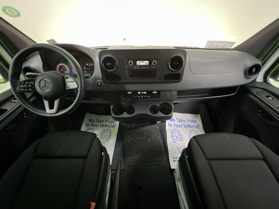 Used 2021 Mercedes-Benz Sprinter 2500 image 19