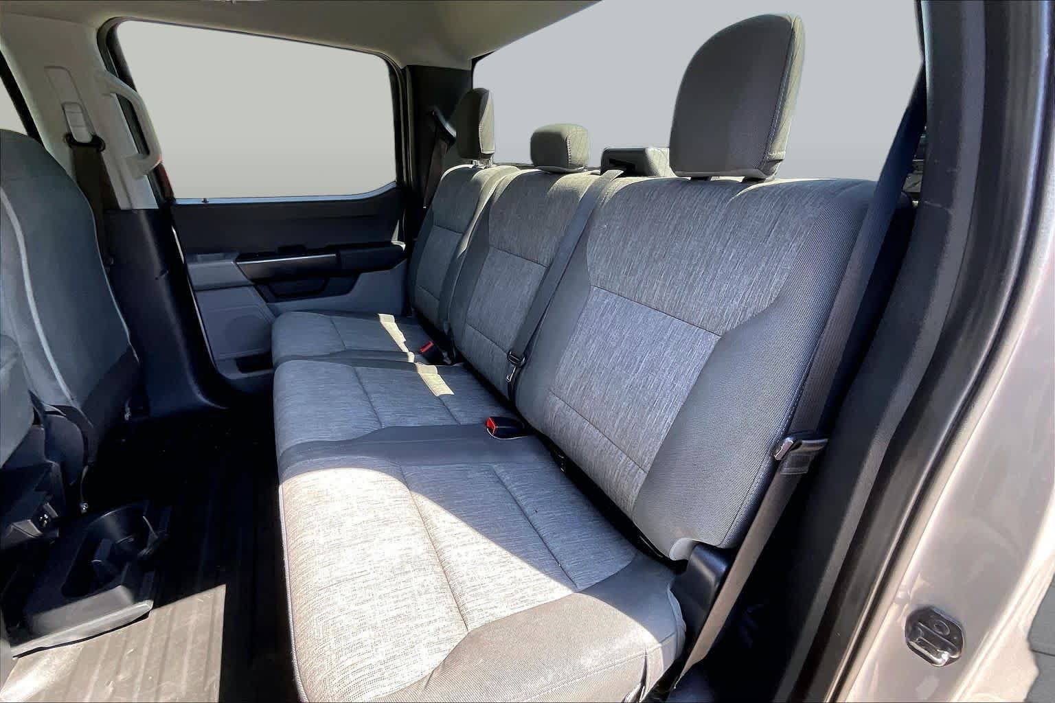 Used 2021 Ford F150 XL w/ Trailer Tow Package RWD image 19
