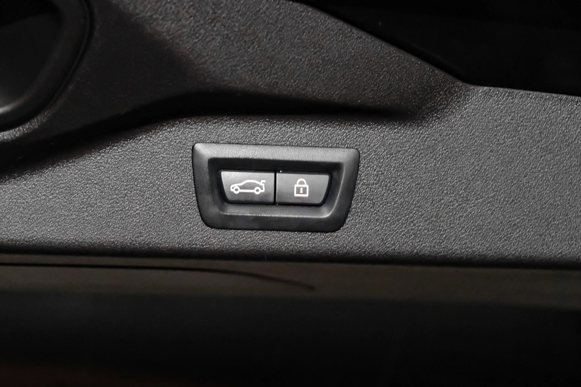 Used 2019 BMW X7 xDrive50i w/ Premium Package image 52