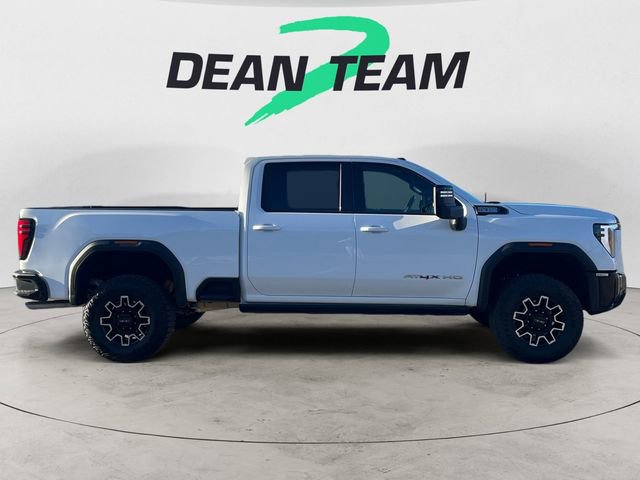 Used 2024 GMC Sierra 2500 AT4X AWD/4WD image 8