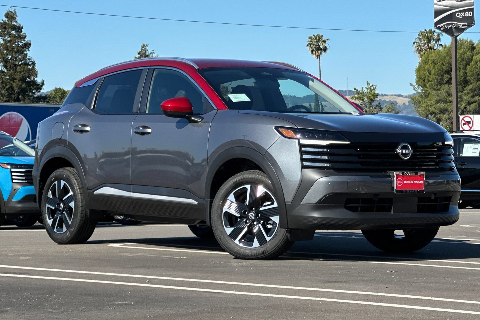 New 2026 Nissan Kicks SV AWD/4WD image 2