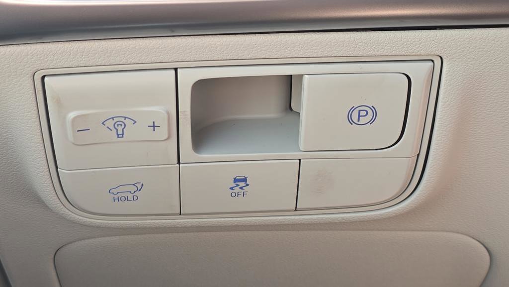 New 2026 Hyundai Tucson Limited w/ Tow & Go Package image 24