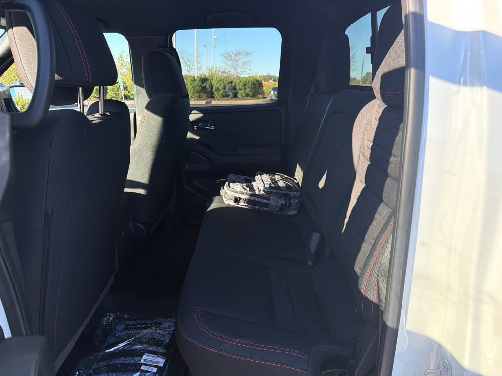 Used 2024 Nissan Frontier PRO-4X w/ Off-Road Protection Package AWD/4WD image 9
