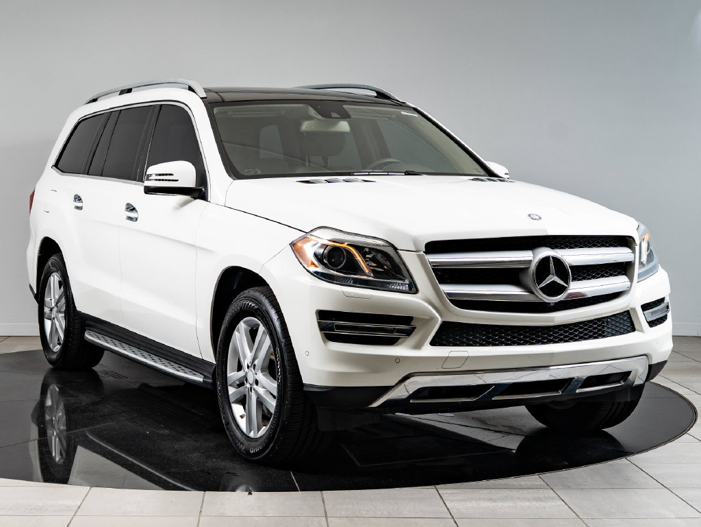 Used 2016 Mercedes-Benz GL 450 4MATIC image 12