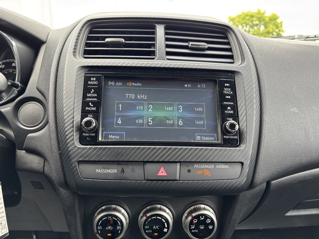 Used 2024 Mitsubishi Outlander Sport ES AWD/4WD image 17