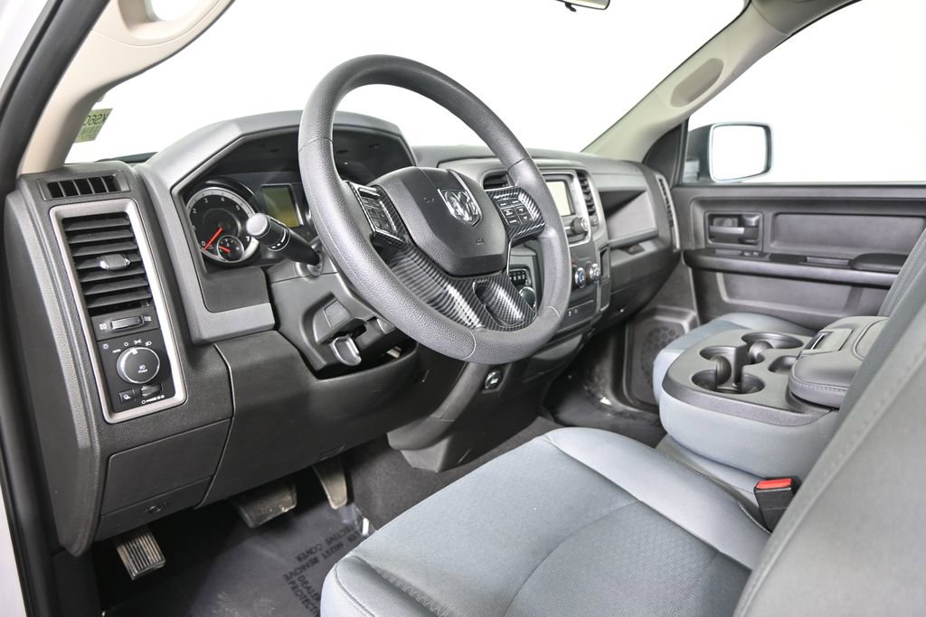 Used 2019 RAM 1500 Express w/ Express Value Package AWD/4WD image 22