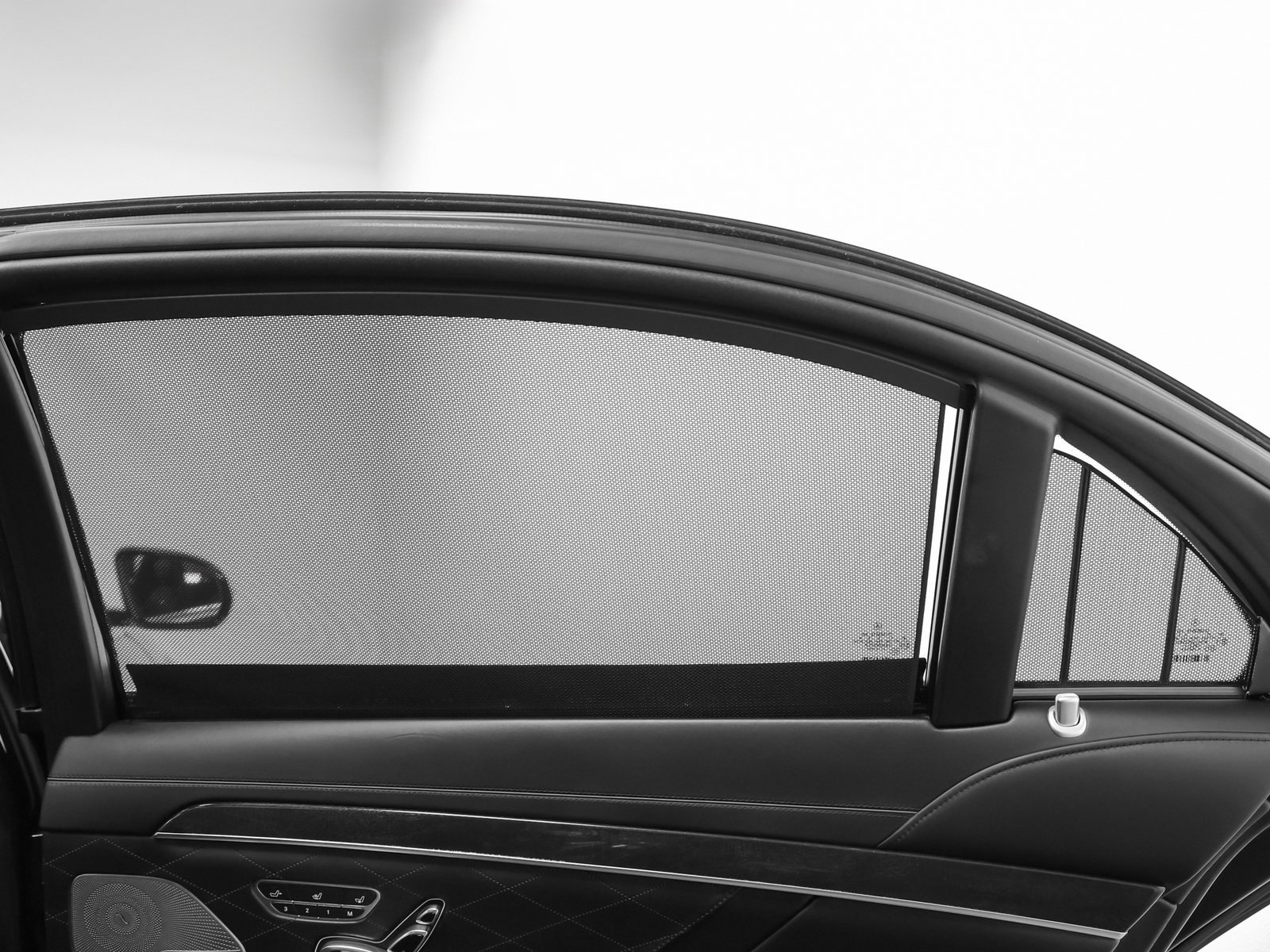 Used 2020 Mercedes-Benz S 63 AMG 4MATIC Sedan image 27