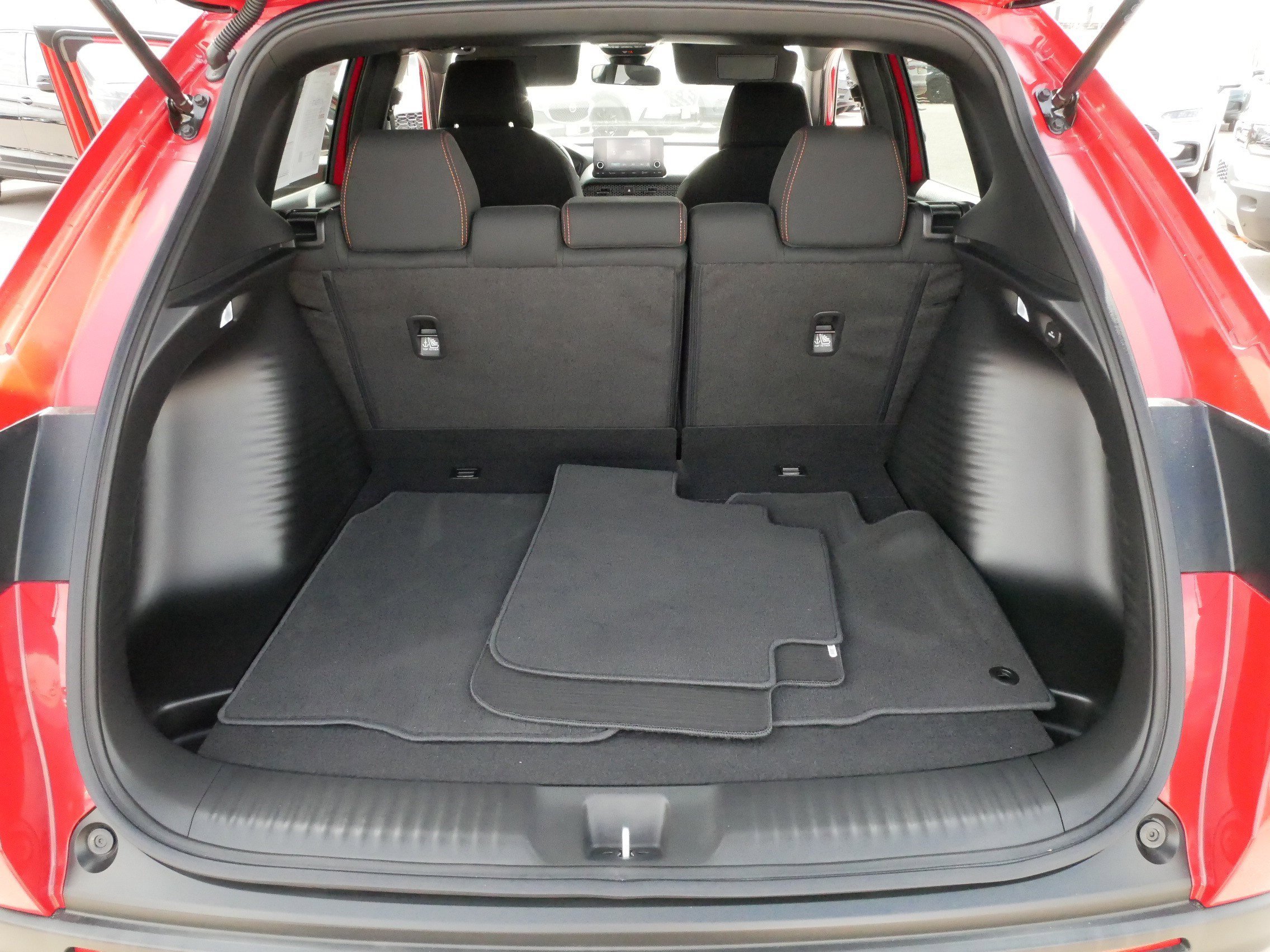 Used 2024 Honda HR-V Sport image 18