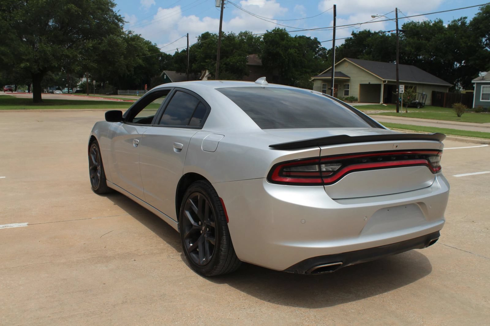 Used 2023 Dodge Charger SXT w/ Blacktop Package RWD image 8