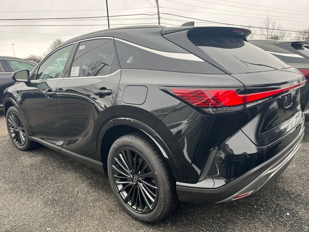 New 2026 Lexus RX 450h AWD image 2