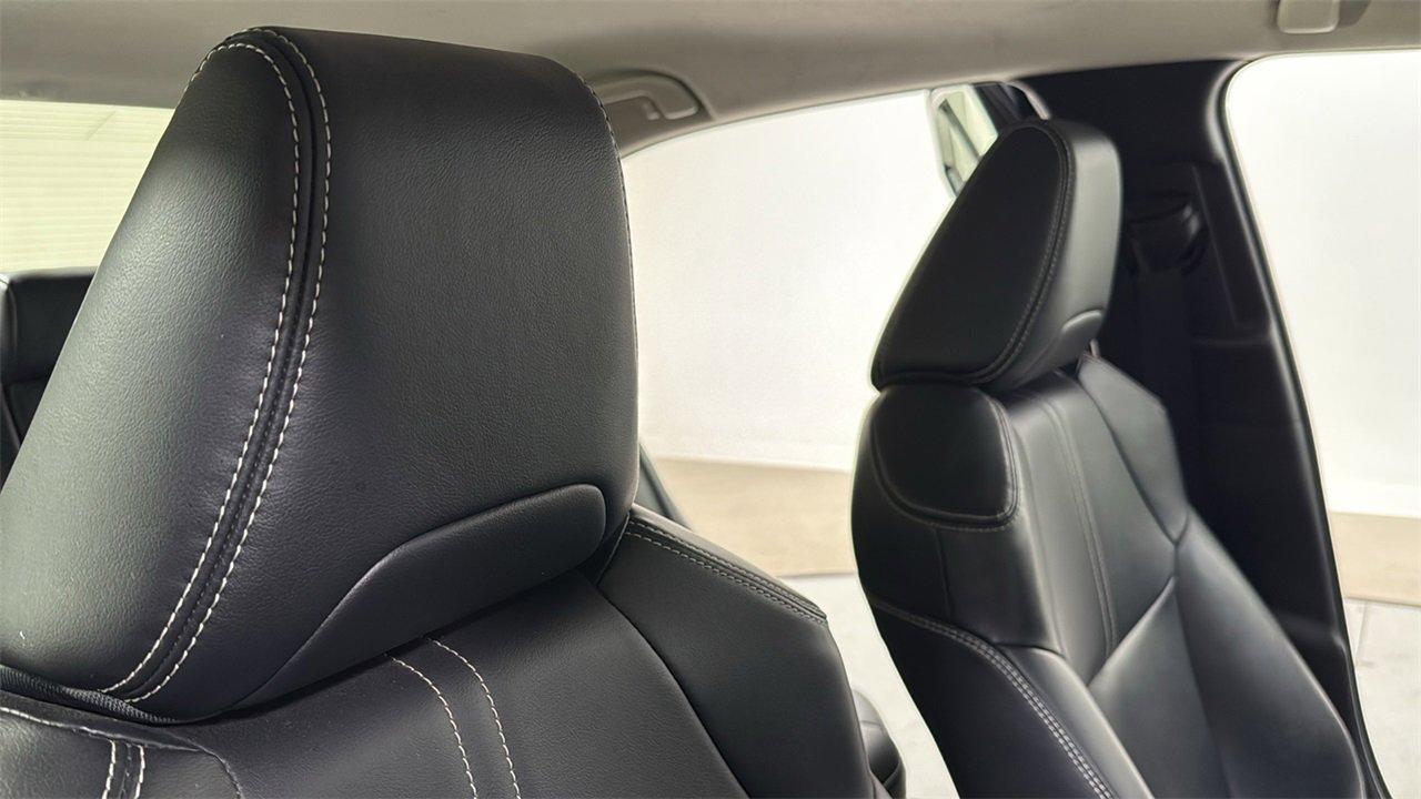 Used 2022 Toyota Corolla LE image 19