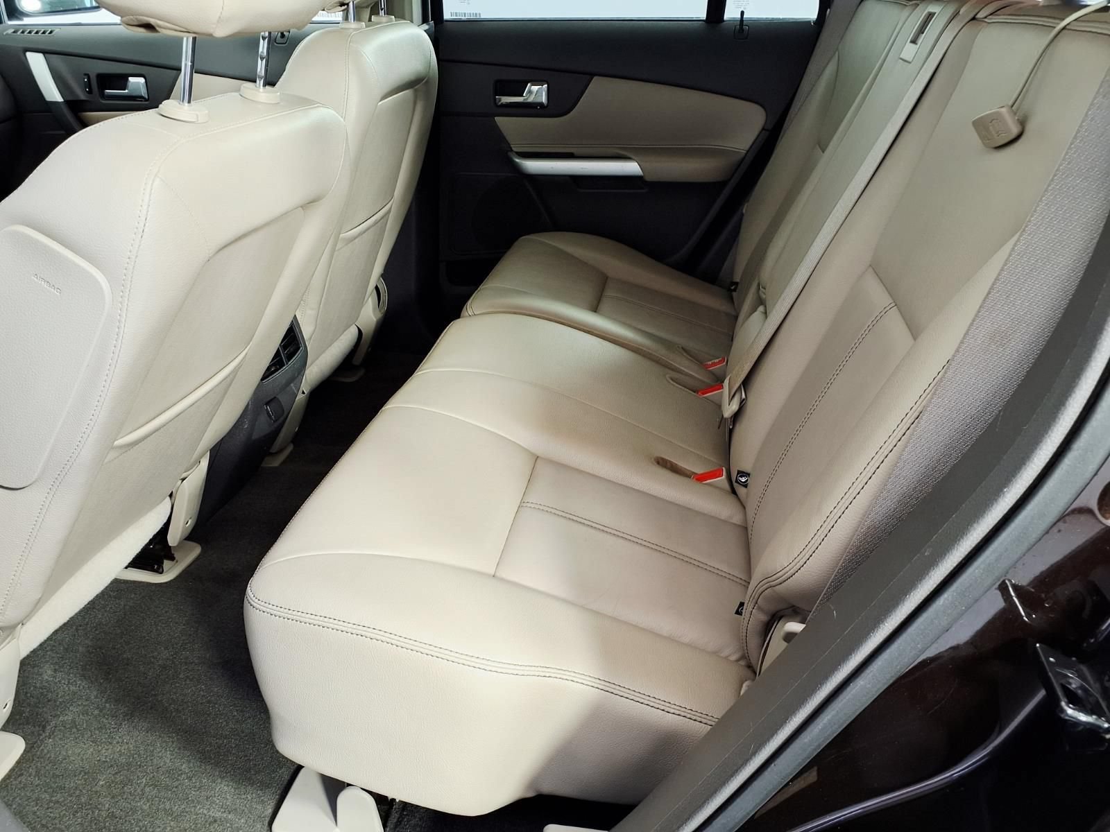 Used 2013 Ford Edge SEL FWD image 22