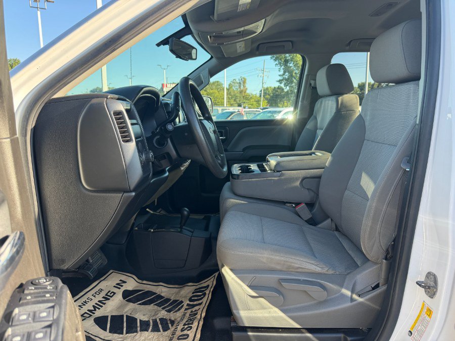 Used 2018 Chevrolet Silverado 1500 LS w/ Trailering Package AWD/4WD image 15