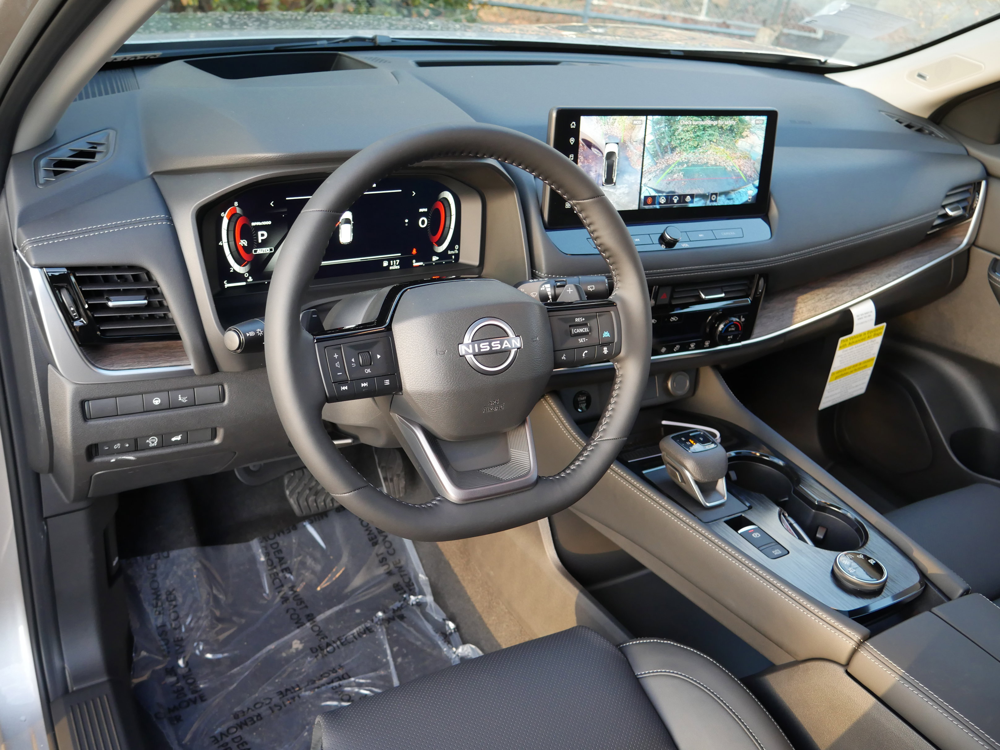 New 2026 Nissan Rogue Platinum w/ Platinum Premium Package image 4