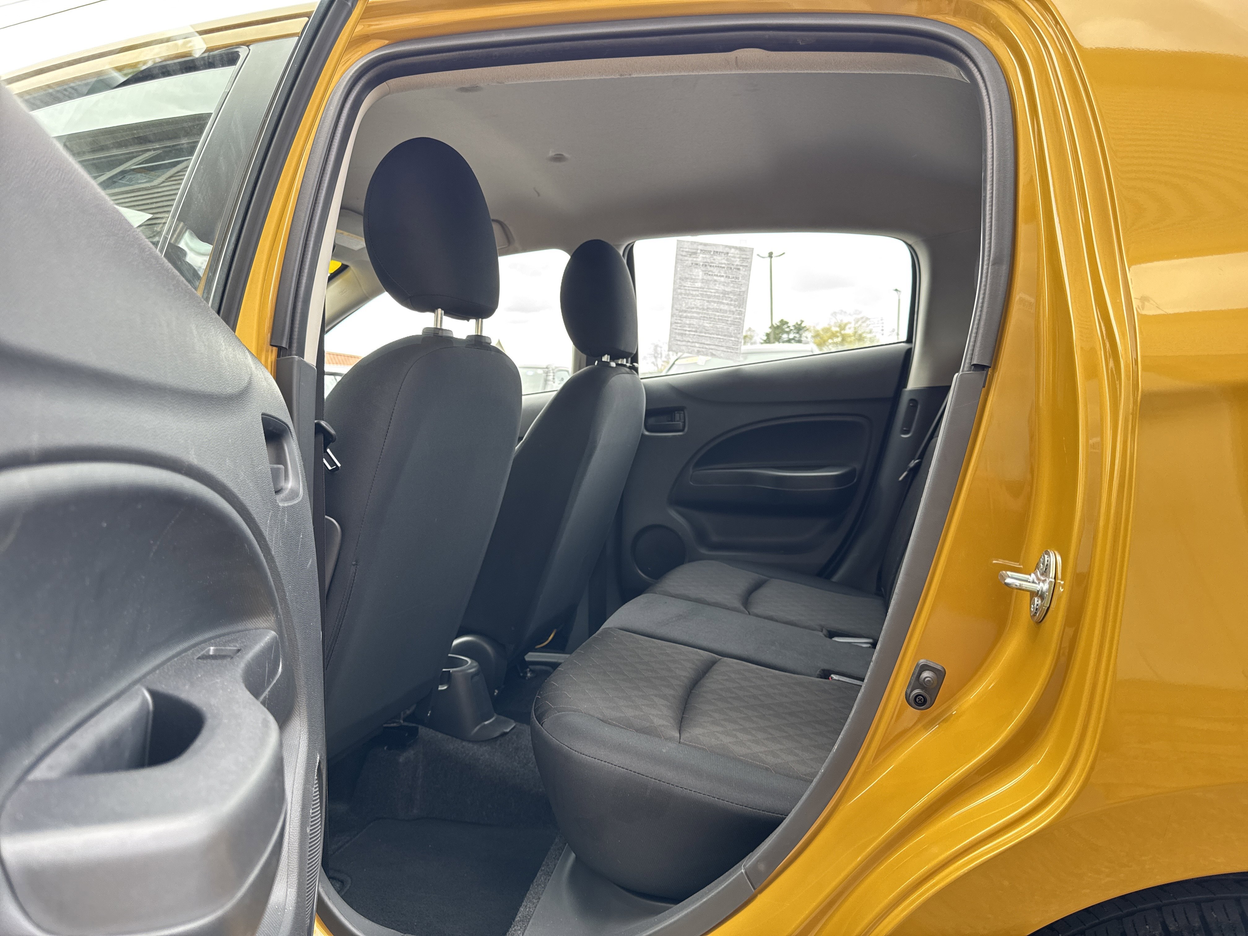 Used 2024 Mitsubishi Mirage ES FWD image 10
