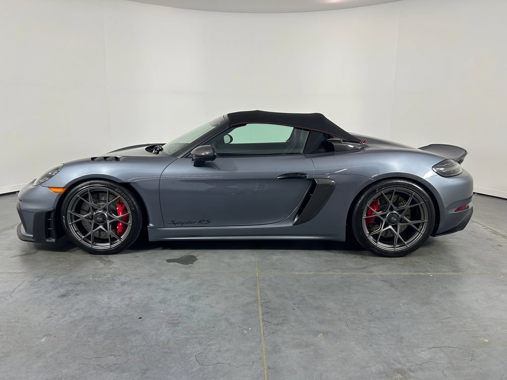 Certified 2025 Porsche 718 Boxster Spyder RS RWD image 28