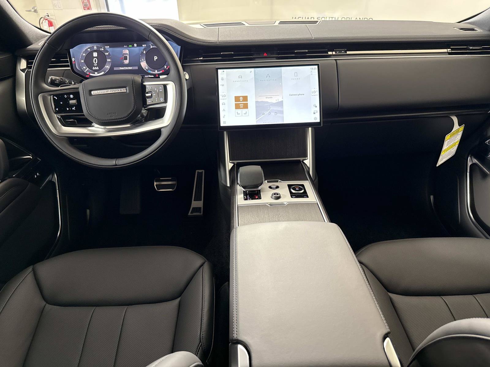 New 2027 Land Rover Range Rover SE AWD/4WD image 16