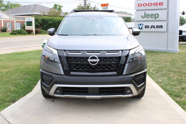 Used 2023 Nissan Pathfinder Rock Creek AWD/4WD image 6