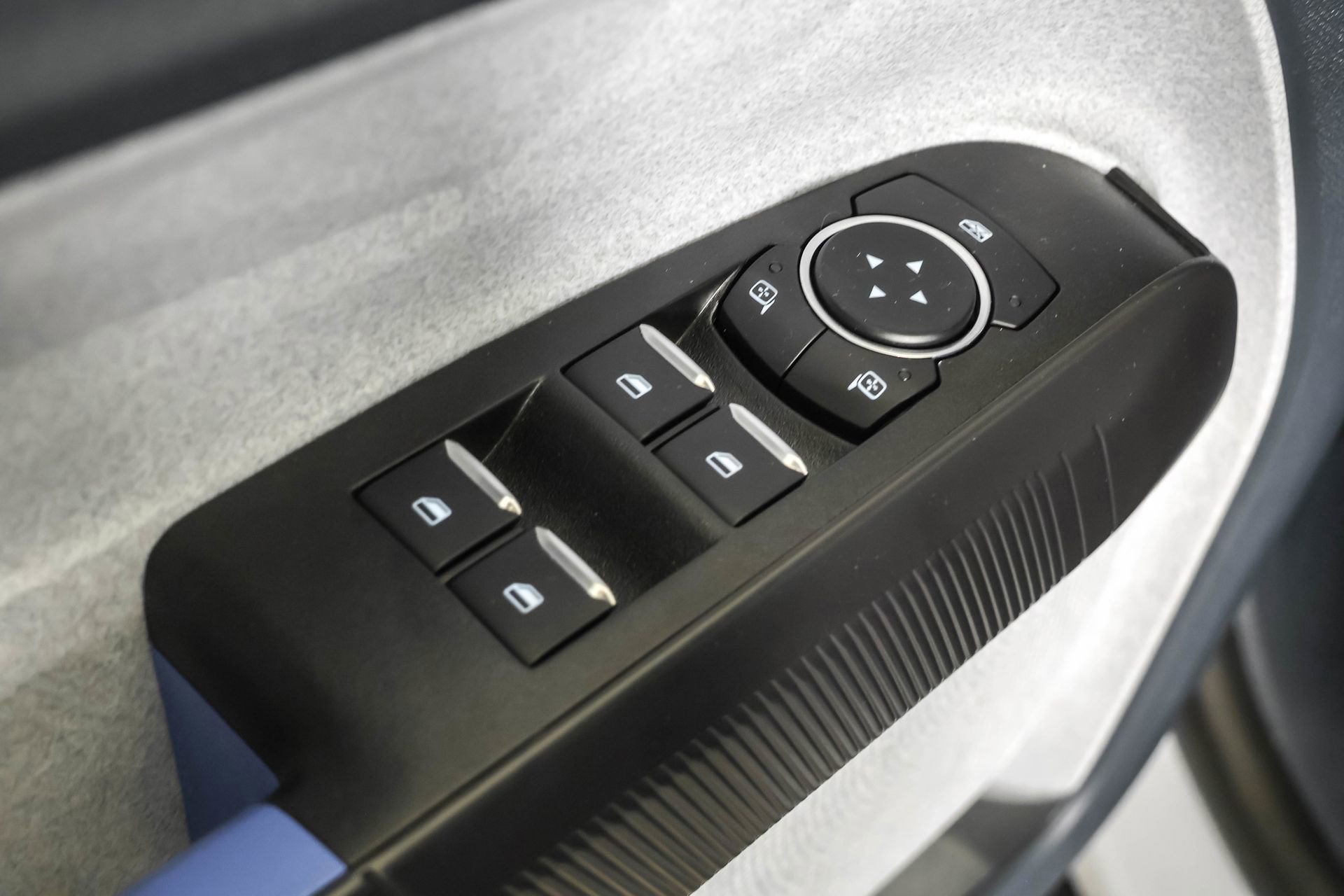 Used 2025 Ford Maverick XLT w/ Equipment Group 302A image 33