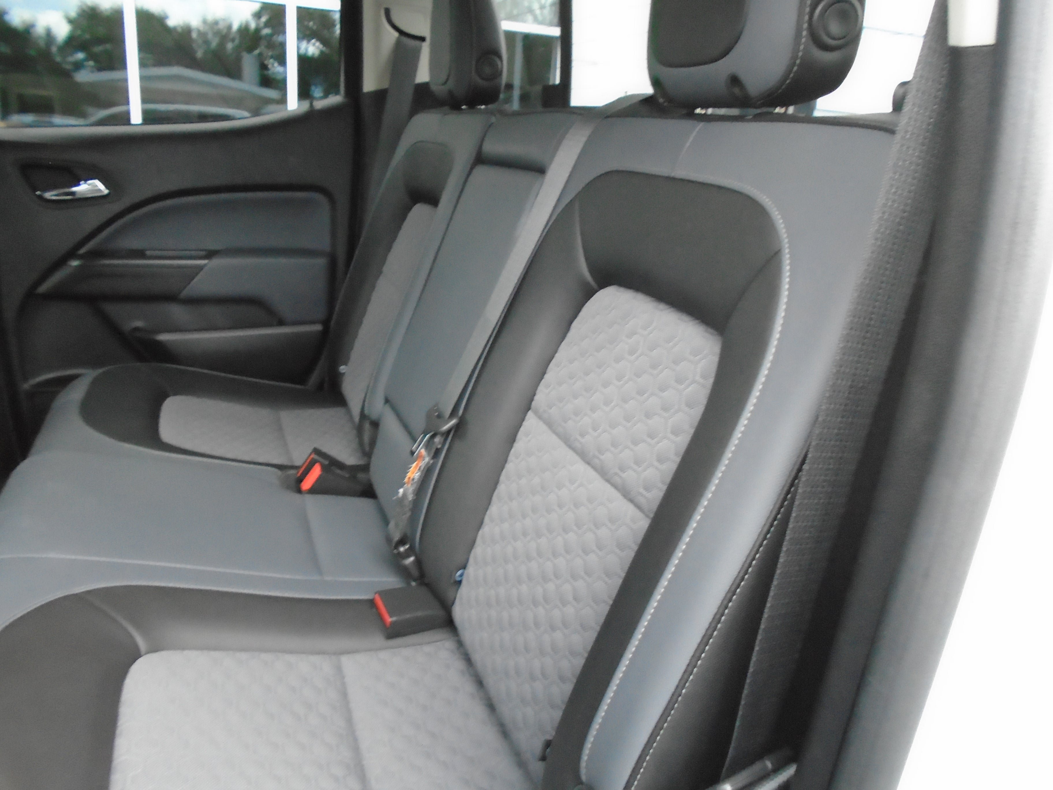 Certified 2019 Chevrolet Colorado Z71 AWD/4WD image 46
