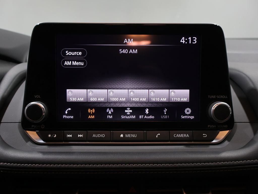 Used 2025 Nissan Rogue SV AWD/4WD image 30