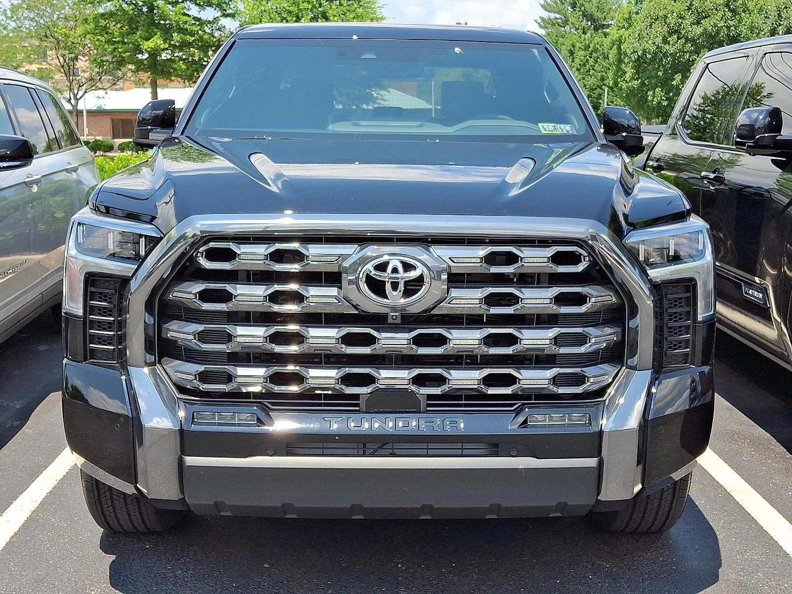 New 2025 Toyota Tundra Platinum image 2