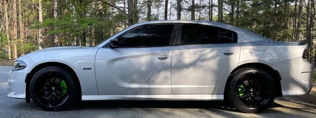 Used 2023 Dodge Charger R/T w/ Blacktop Package image 4