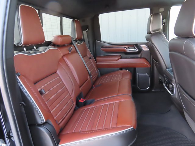 Used 2023 GMC Sierra 1500 Denali Ultimate image 32
